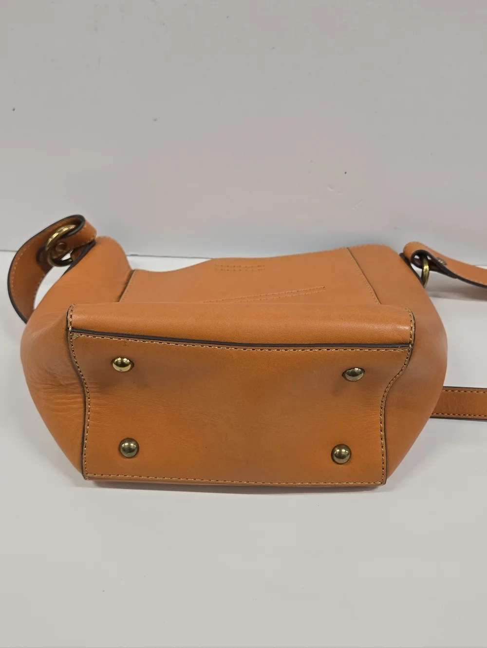 Nwt Frye Messenger Crossbody Leather Bag‎